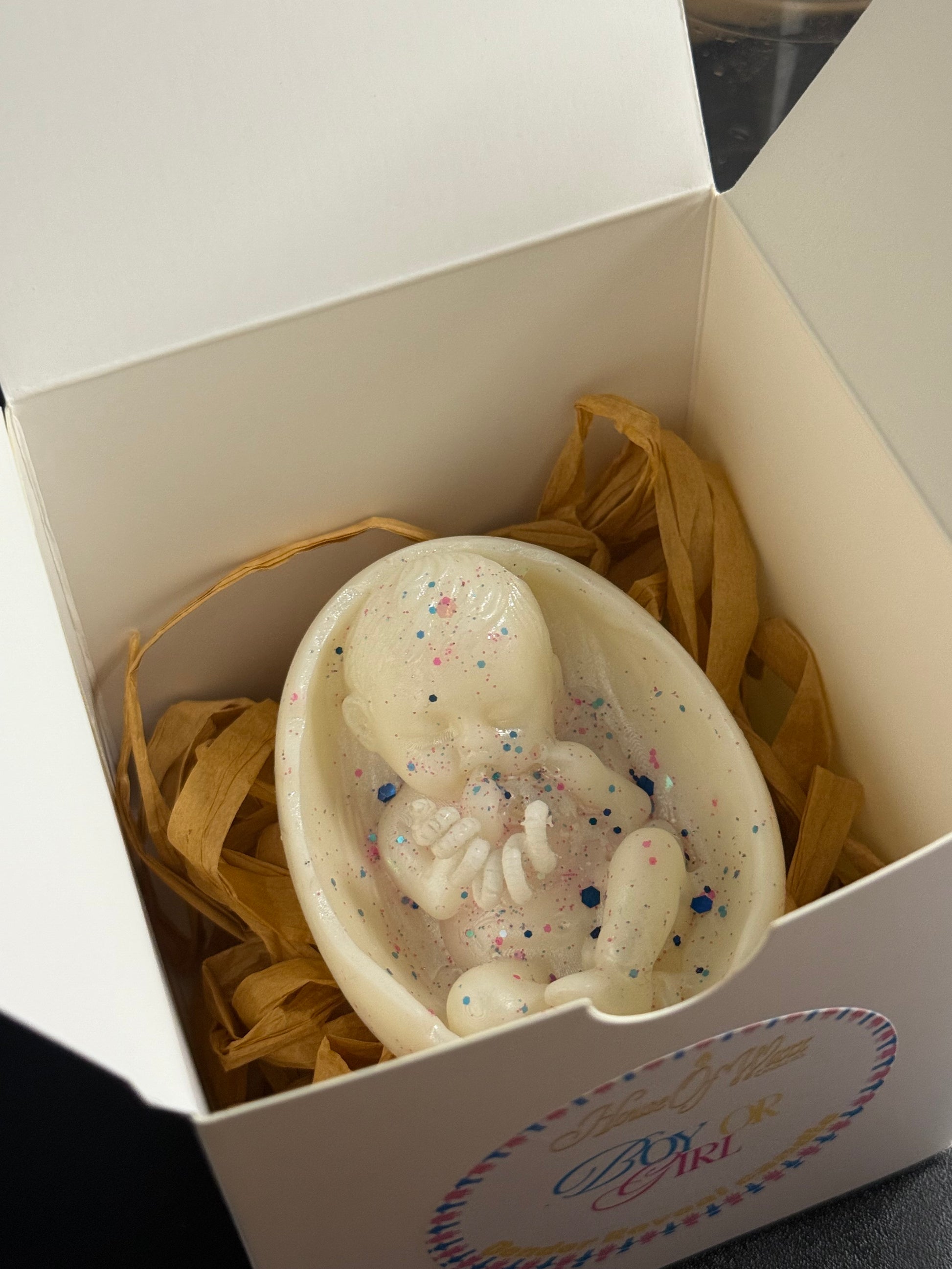 Gender reveal candle